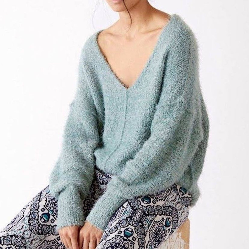 Free People Icing V Neck Pullover Spring Dust